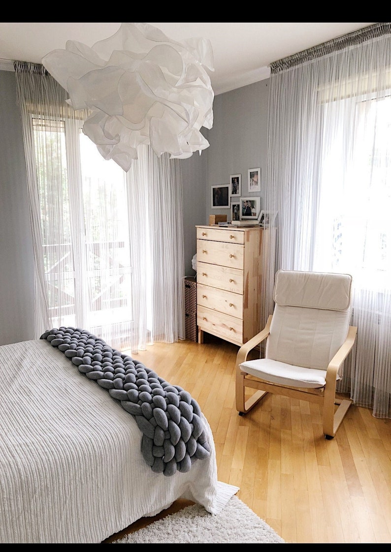 Braided Bed Runner β 3 Signature Knot Patterns (80 inch)