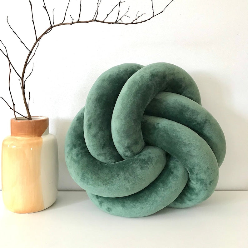 Throw Knot Pillow-15 inches