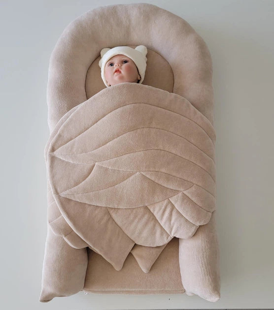 Velvet Baby Nest Cocoon – Soft Infant Pod 90-52-cm