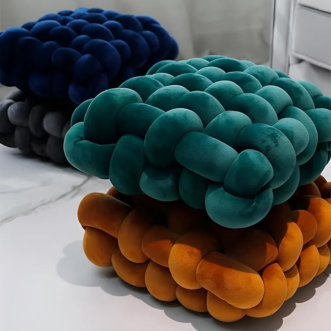 Square Knot Cushion (Velvet)