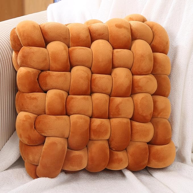 Square Knot Cushion (Velvet)