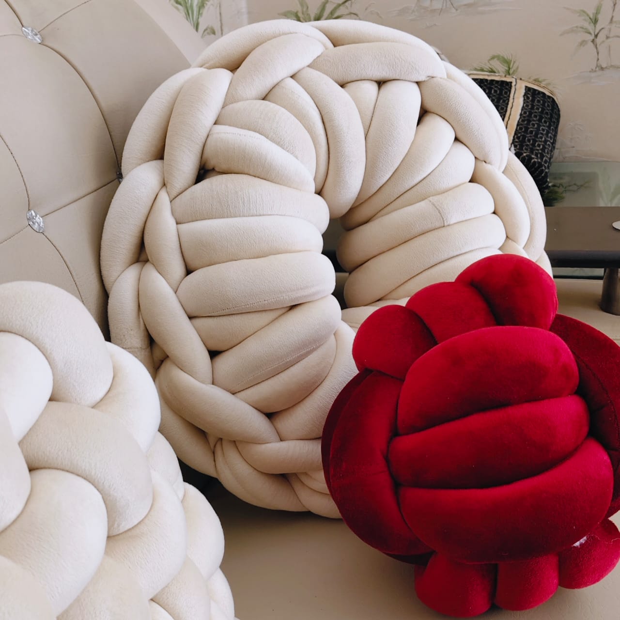 KNOTZ O-Cushion PRE-BOOKING