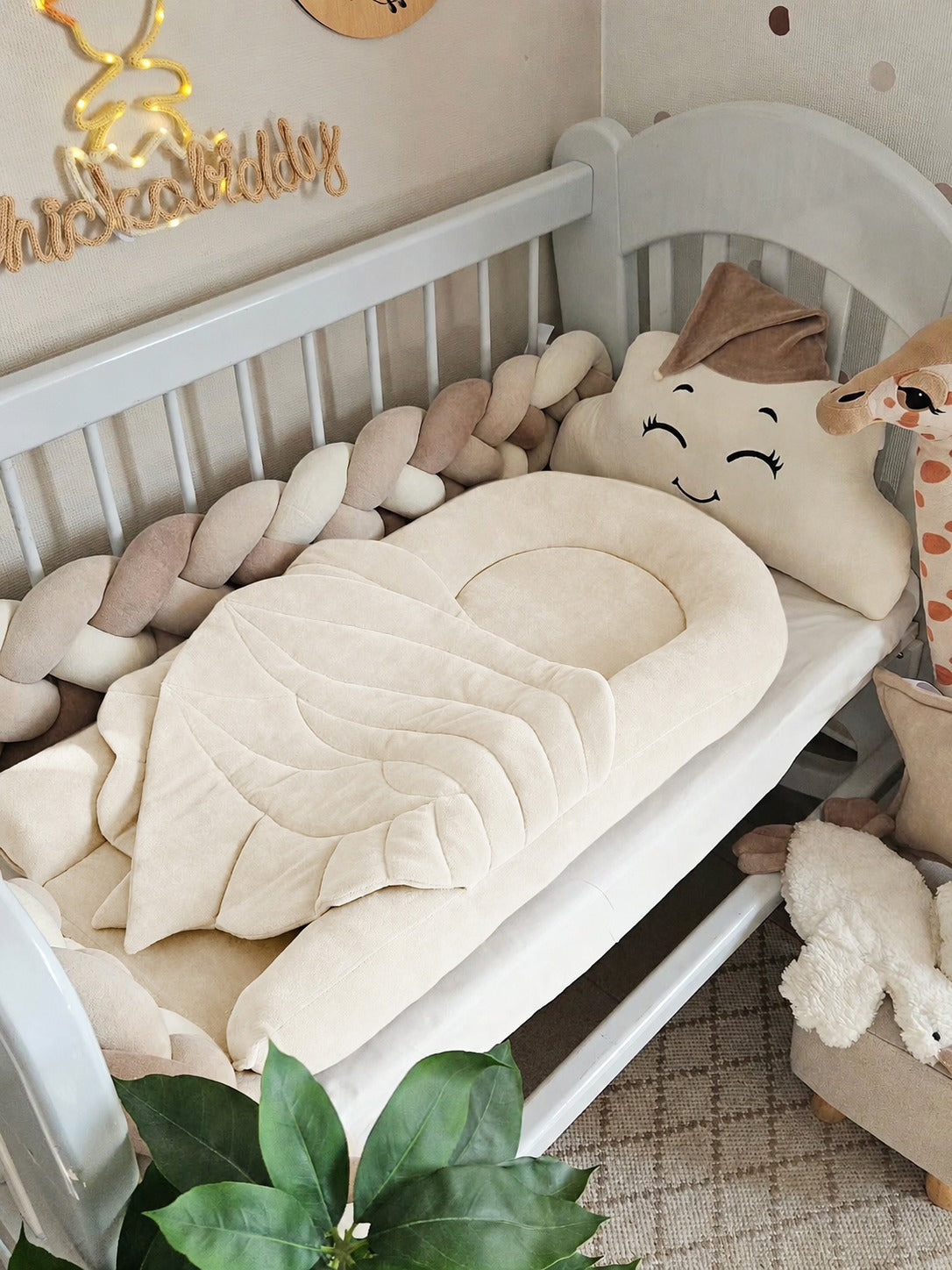 Cream & Ivory Velvet Baby Nest with Braided Bumper & Cloud Cushion