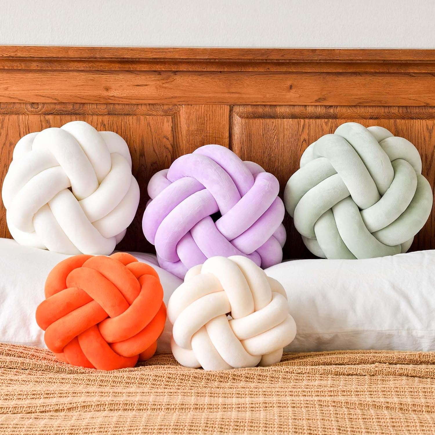 π§Ά Elastic Knot Ball Pillow β Handmade Cushion by Knotz