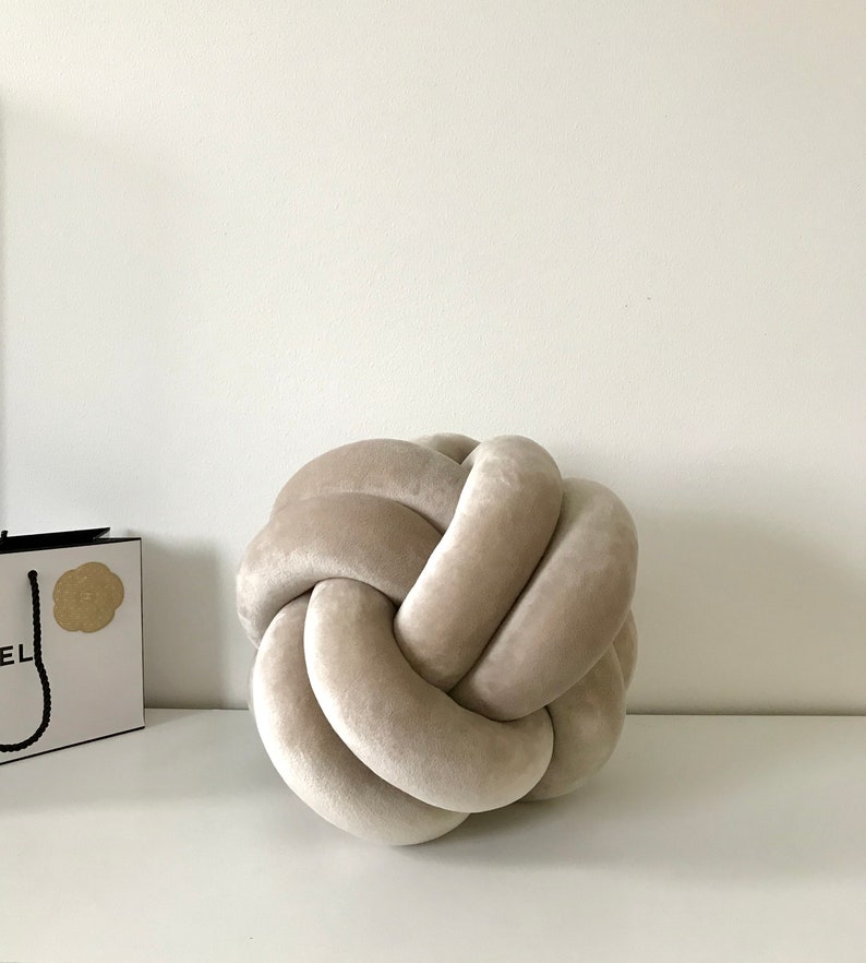 Knot Ball Cushion - 11.5 inches