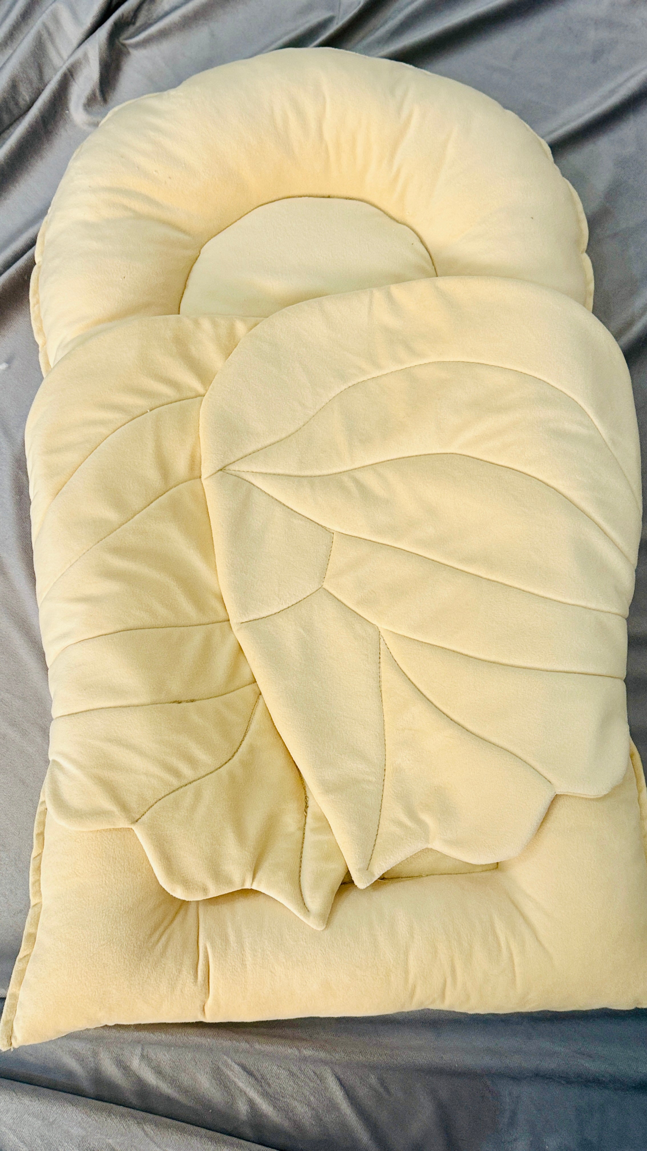 Velvet Baby Nest Cocoon – Soft Infant Pod 90-52-cm