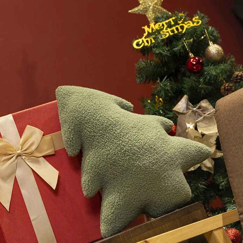 KNOTZ CHRISTMAS TRFEE
