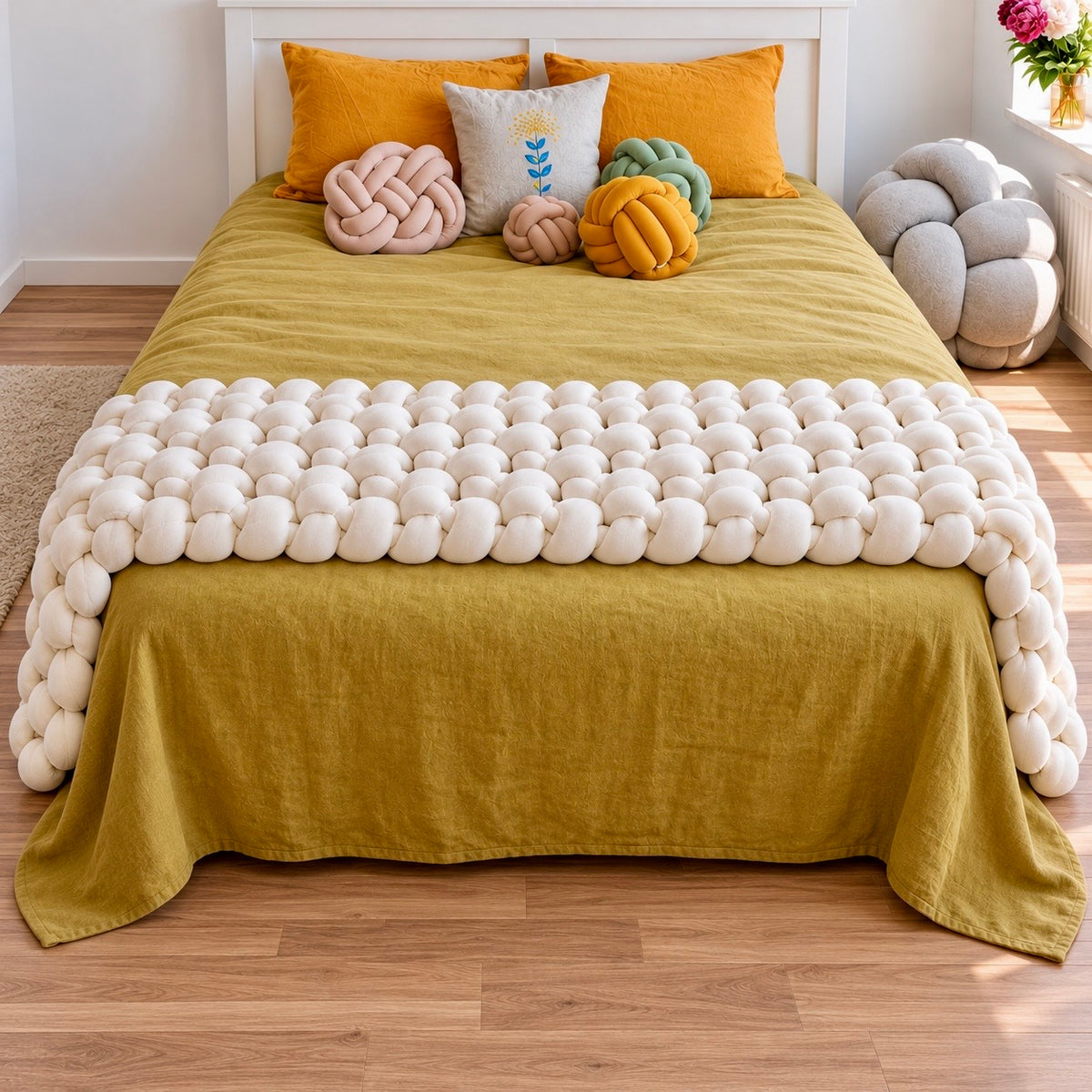 Knotted Bed Runner