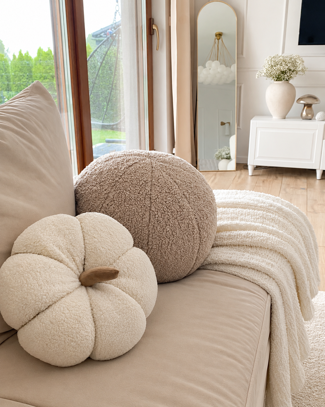 Ivory Terry Pumpkin Cushion & Beige Ball Cushion Pair