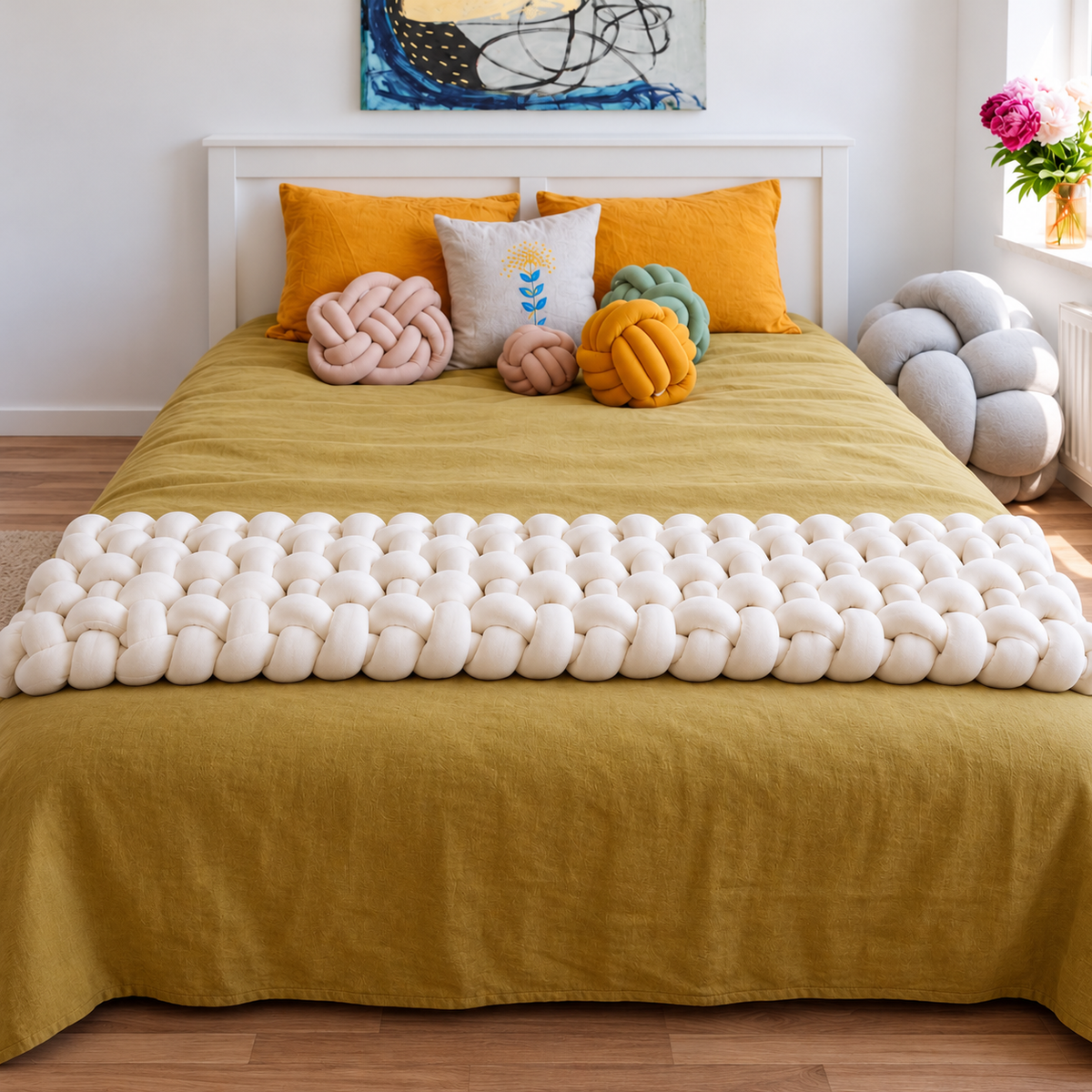 Knotted Bed Runner