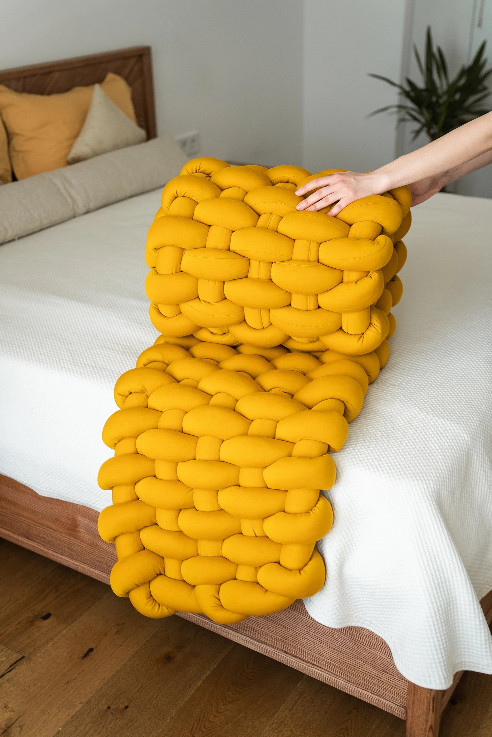 Knot Bed Runner (Pre-Order)