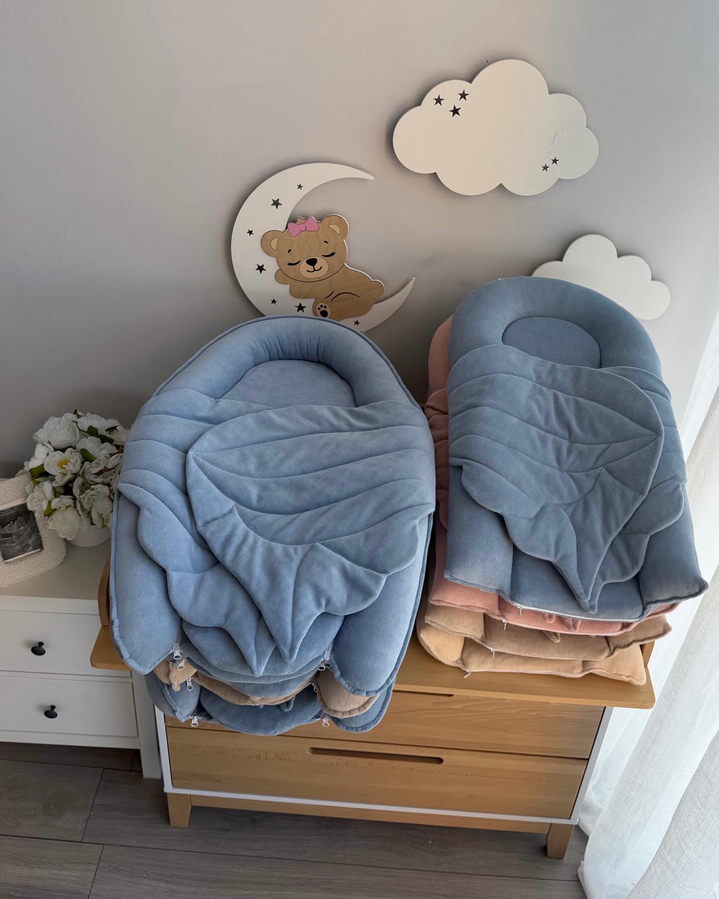 Velvet Baby Nest Cocoon – Soft Infant Pod 90-52-cm